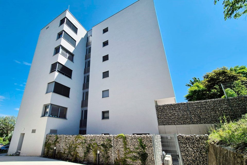 2. Apartamentowiec w Bratysławie, JIPO s.r.o. - Genesis 75 na www