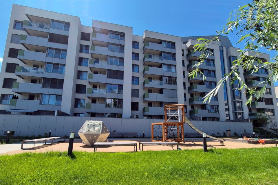 3. Apartamentowiec w Bratysławie, JIPO s.r.o. - Genesis 75 na www