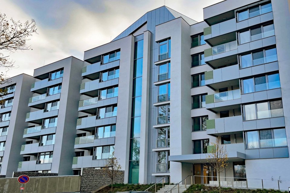 5. Apartamentowiec w Bratysławie, JIPO s.r.o. - Genesis 75 na www